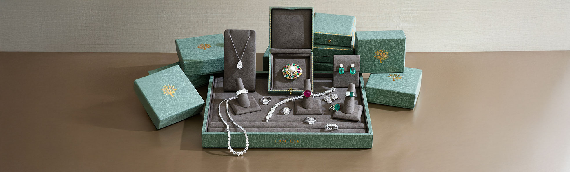 Famille jeweler crafting a bespoke jewelry design in Greenwich CT